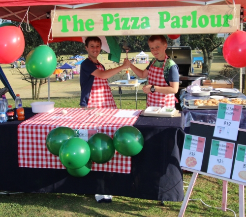 The Pizza Parlour 002