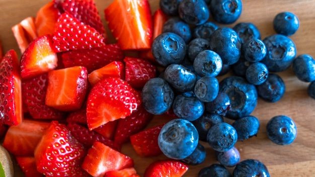 berry smoothies tanglewood