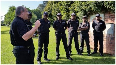 Members of the WTSU being debrief prior to deployment