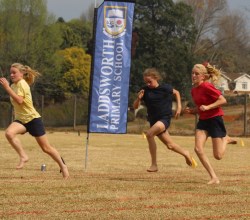 laddsworth girls athletics 250x220
