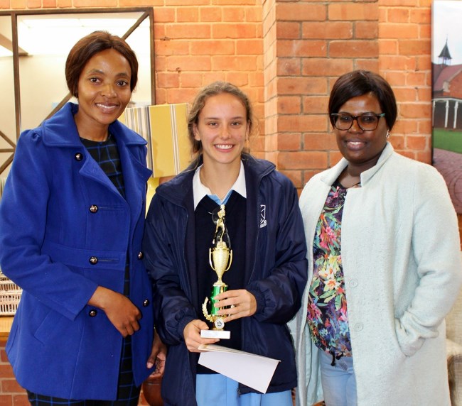 Busi Thwala Jessica Bompas and Nobuhle Moyana 002