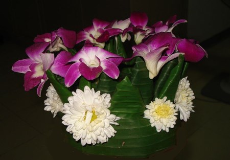 loy ka thong basket